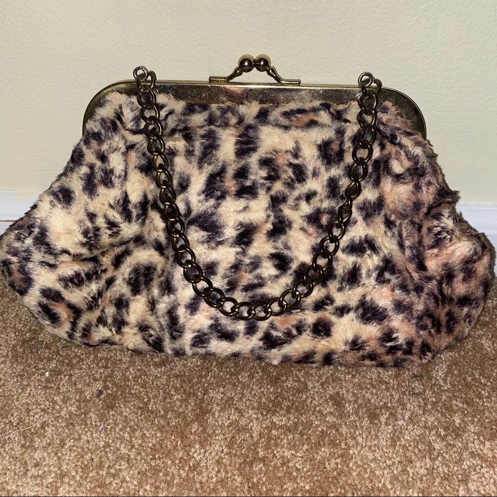 Vintage Faux Fur Leo Purse and Hat